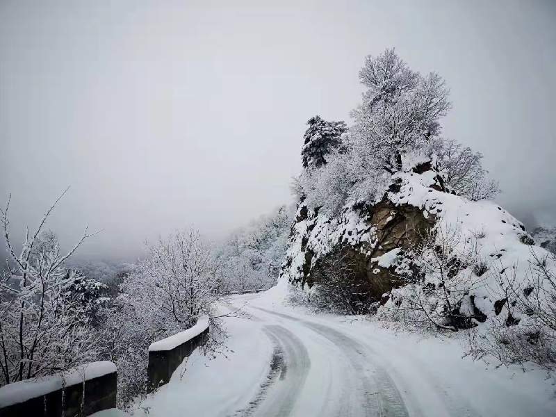 秦岭雪景（西潼峪）